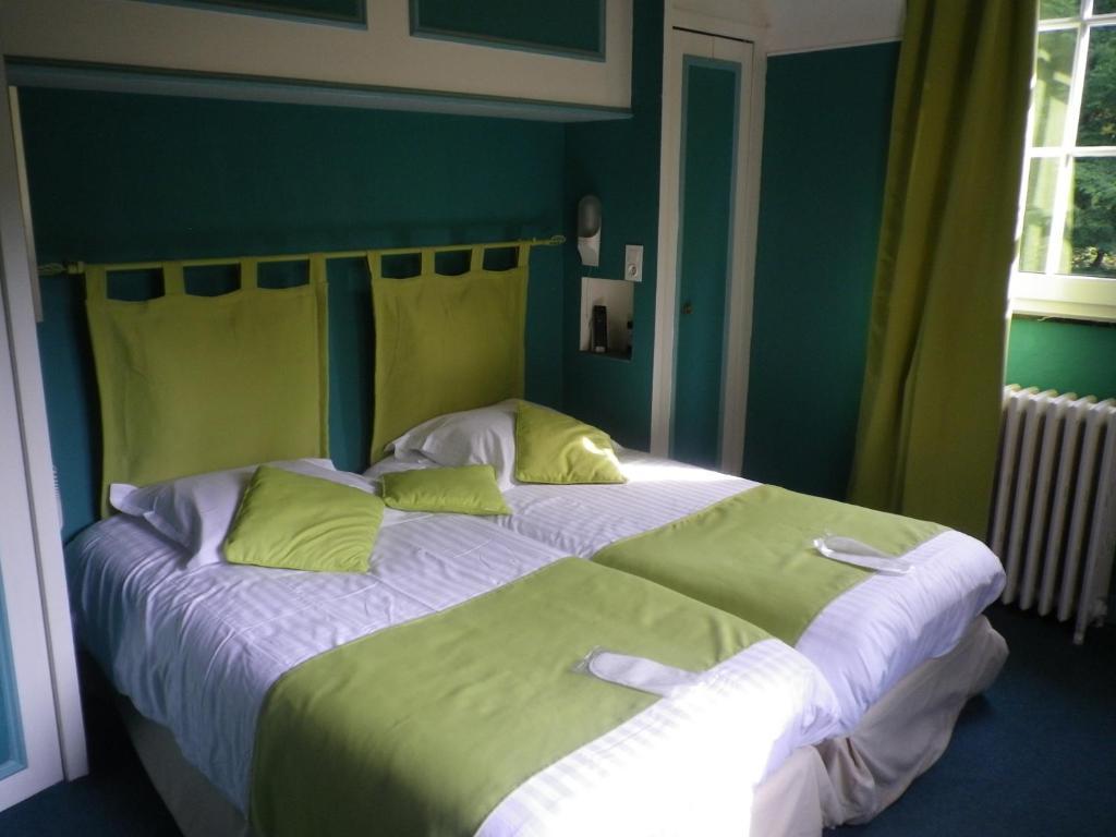 Hotel Ermitage Du Moulin Labotte Haybes Стая снимка