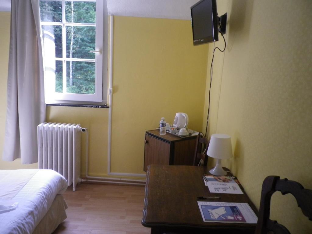 Hotel Ermitage Du Moulin Labotte Haybes Стая снимка